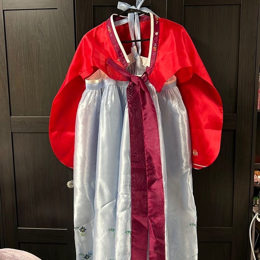Korean Traditional Clothes Dress HANBOK WOMAN